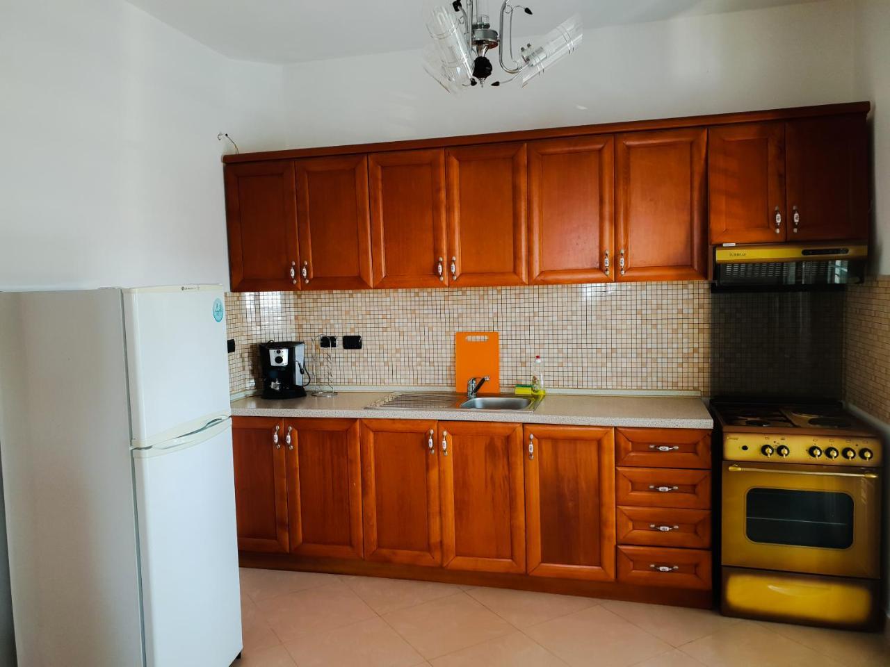 Lux Apartments Vlore Exterior photo